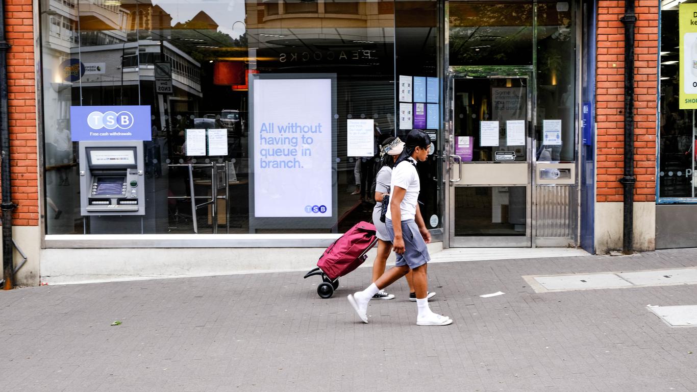 TSB Becomes First Lender To React To Bank Rate Hold With Rate Cuts - Image